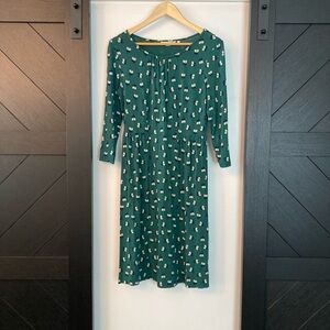 Boden Dress Sz 10R Green Butterfly Print Long-Slv Stretch Knit Modern BizCasual